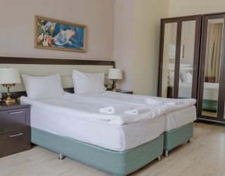 Комплекс апартаментов "Красная поляна" (бывш. "Горки Город")