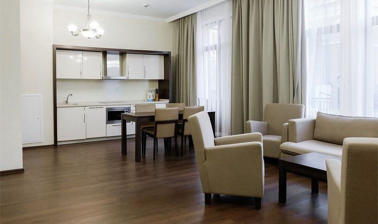 Комплекс апартаментов "Красная поляна" (бывш. "Горки Город")